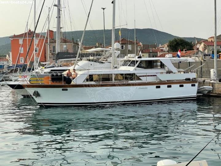 SHEPERD MOTOR YACHT 50'