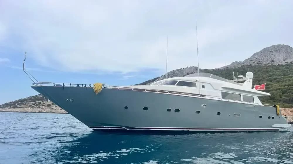 1992 Maiora 28 Boat for Sale