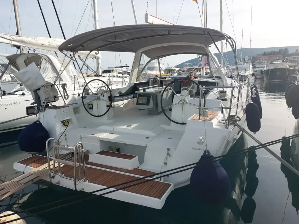 2013 Beneteau Oceanis 45 Boat for Sale in At request