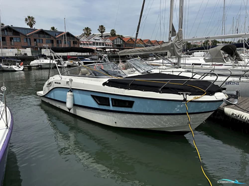 Quicksilver Activ 805
