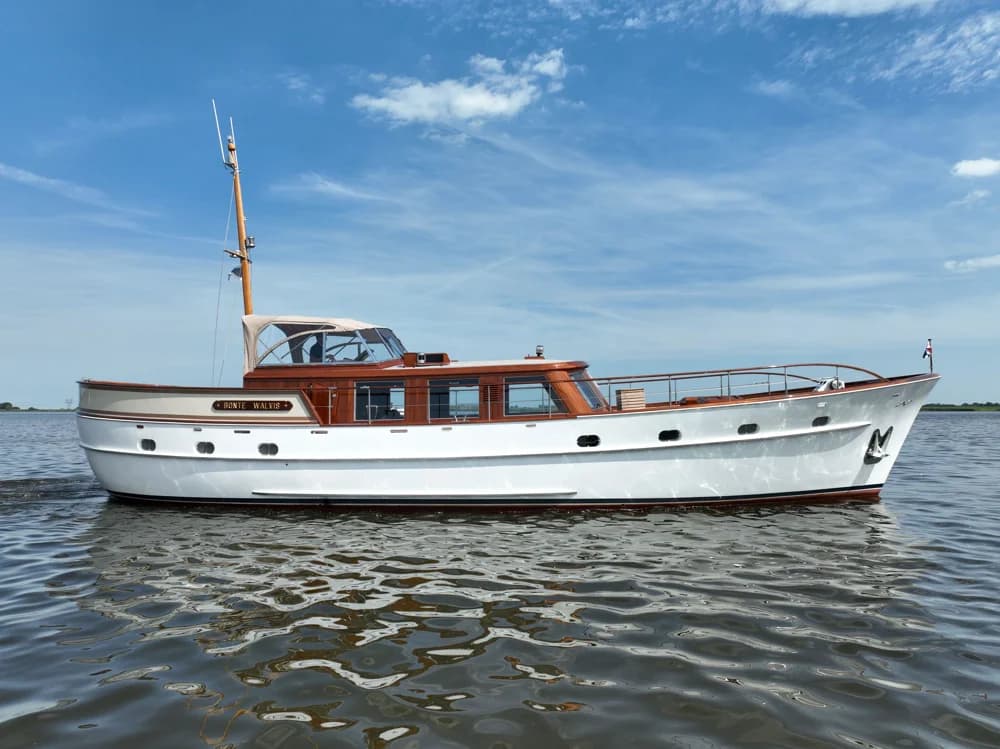 1974 Motor Yacht Lunstroo 56 | 55.8 ft