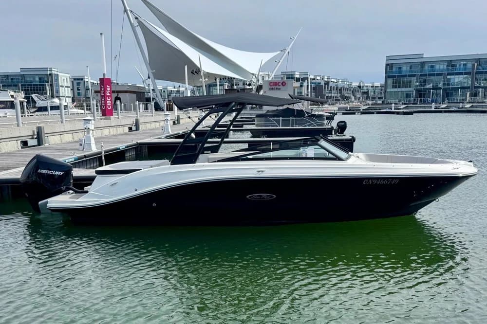 2025 Sea Ray SPX 230 Outboard | 23 ft