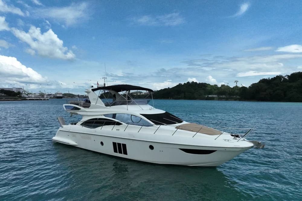 2009 Azimut 58 | 58 ft