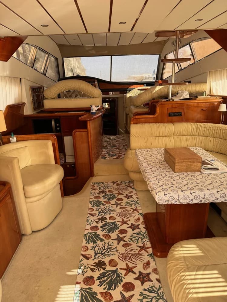 2000 Ferretti Yachts 53 | 53.6 ft