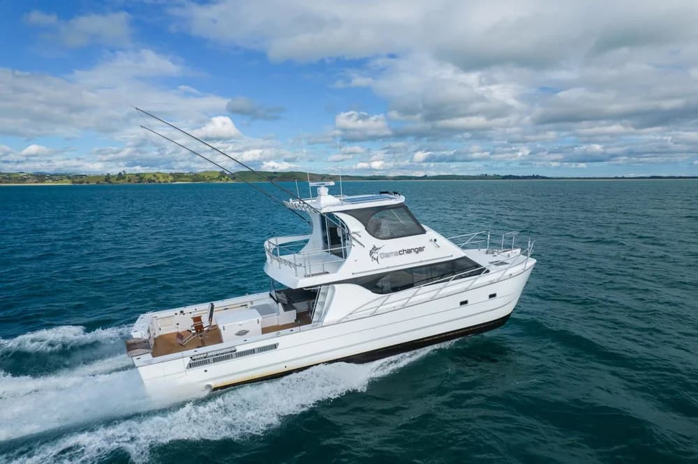2020 Custom 15m Power Cat | 48.2 ft