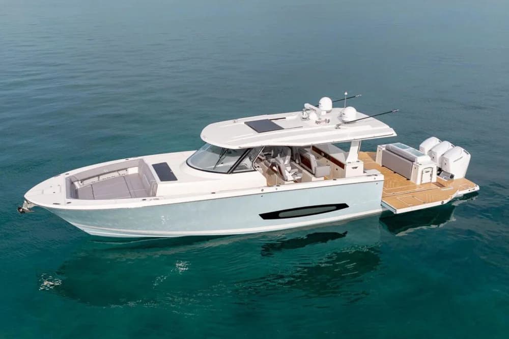 2026 Regal 50 SAV | 50.4 ft