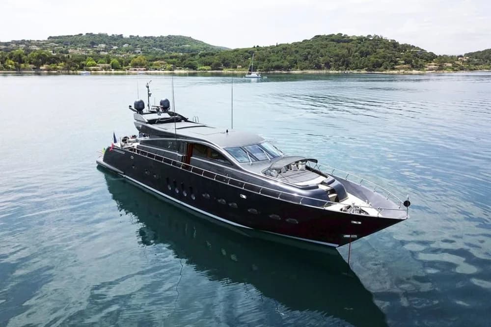 2008 Leopard 31 OPEN | 102 ft