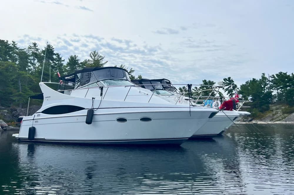 Carver 350 Mariner