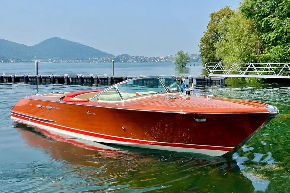 1973 Riva Aquarama Special | 28.8 ft