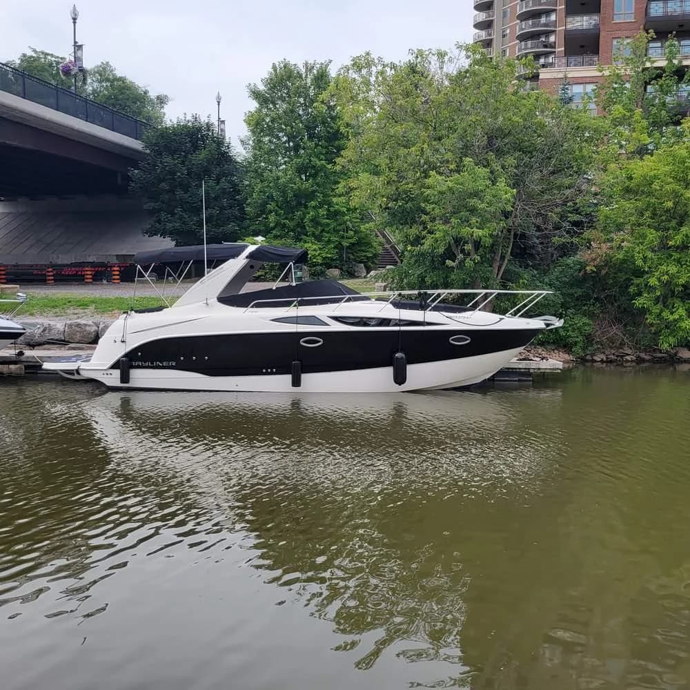 Bayliner 335
