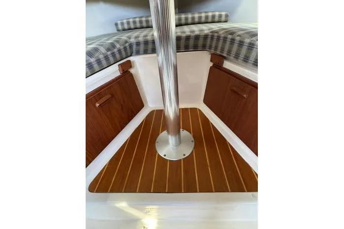Mainship Pilot 30 Sedan