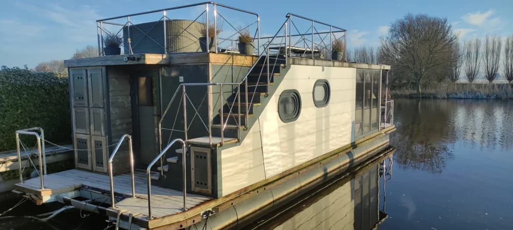 Campi 400 Irnsum Ligplaats (Houseboat)