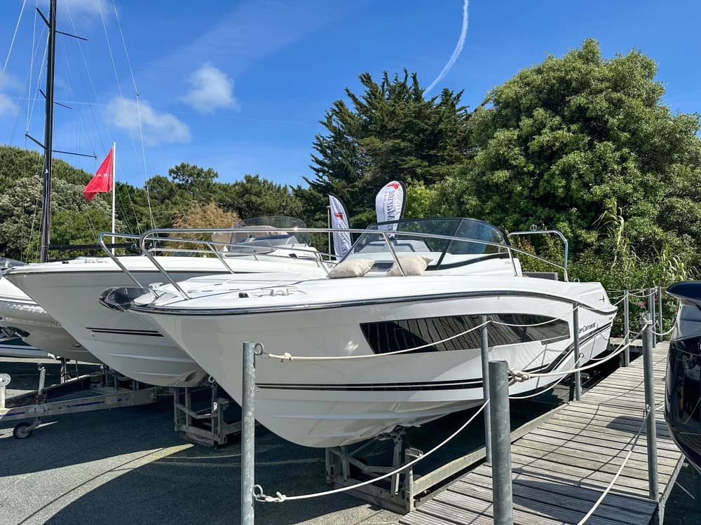 Jeanneau Cap Camarat 7.5 WA