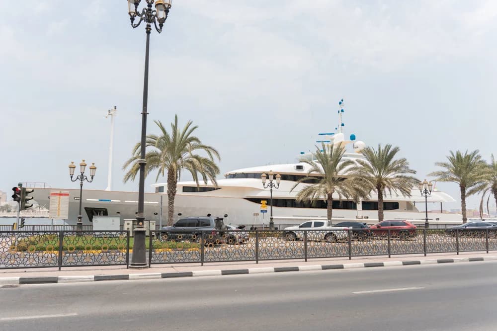 Custom Riviera 60 Meter