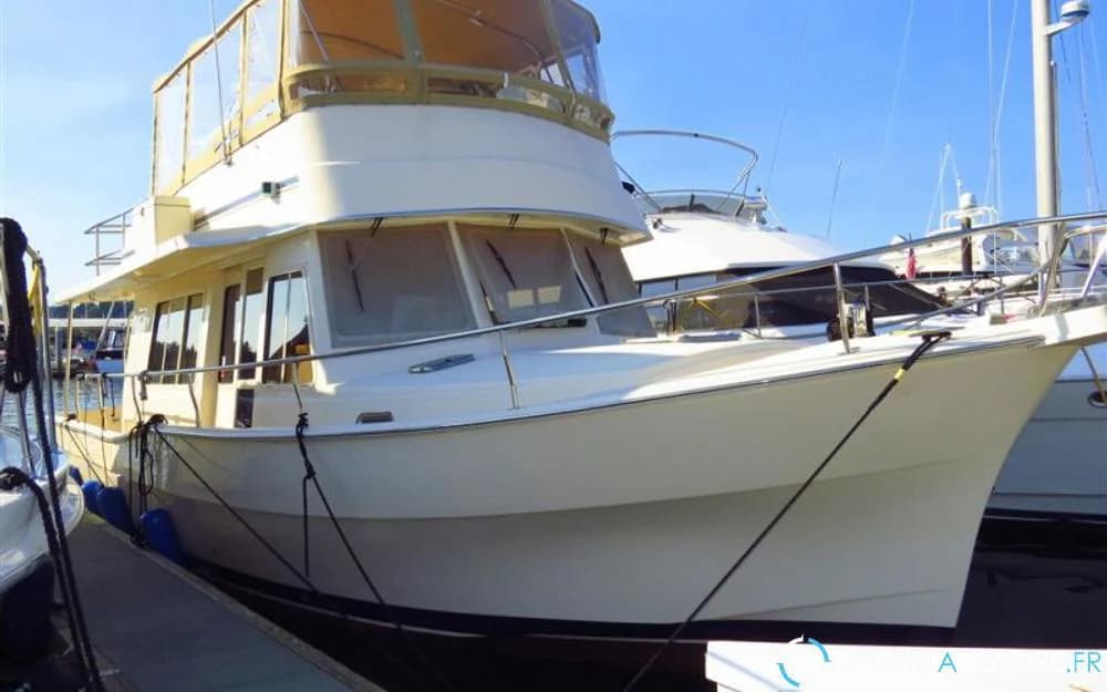 Mainship 400 Trawler