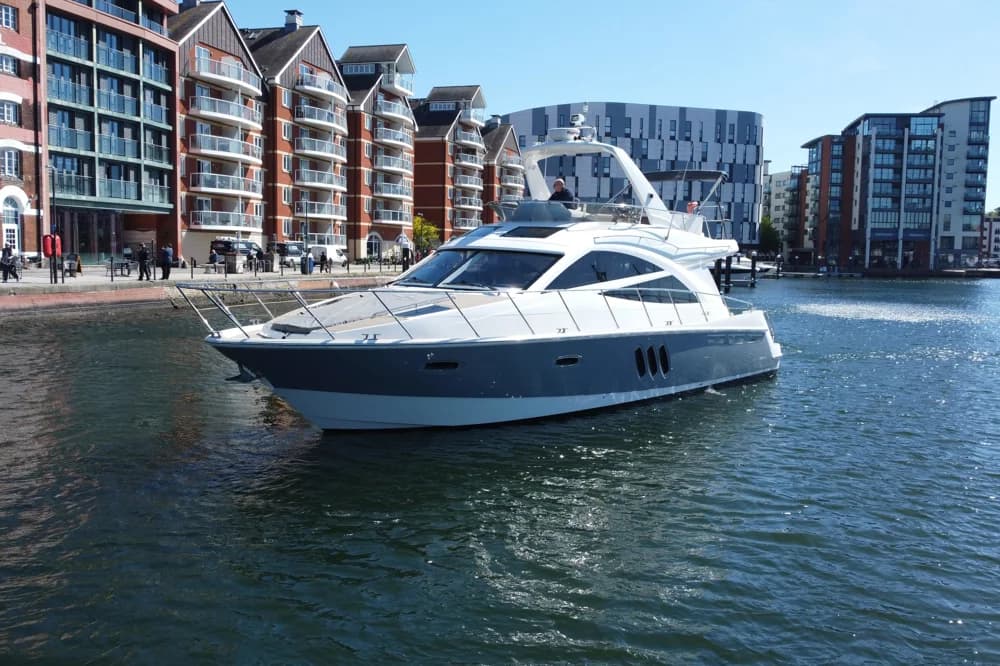 Sealine T50