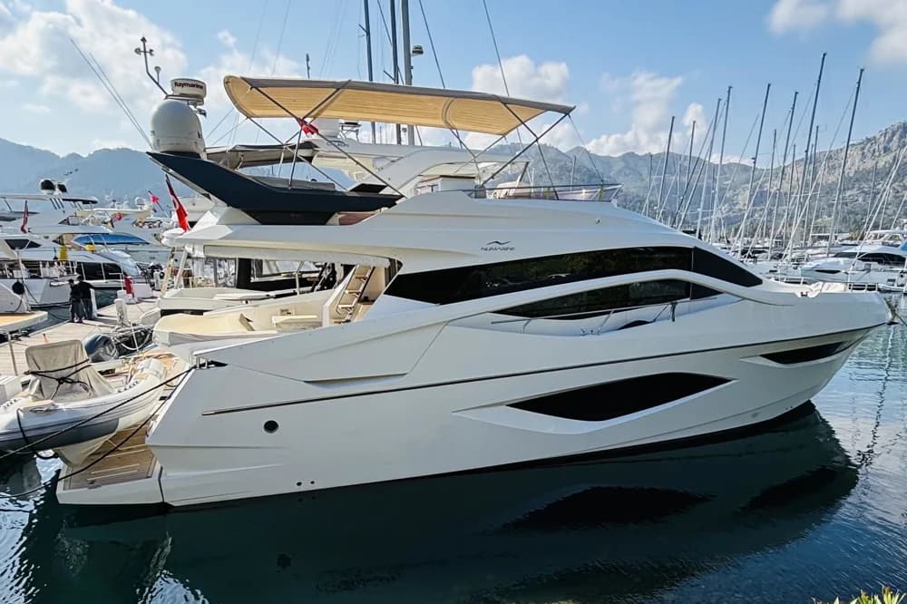 Numarine 62 FLY
