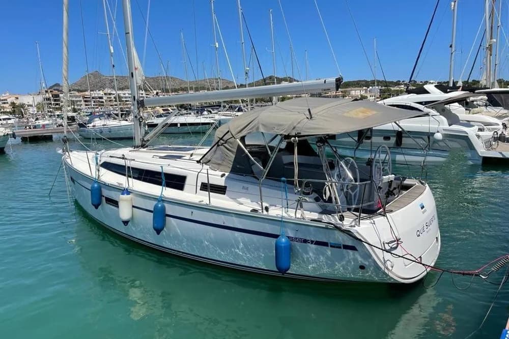 Bavaria Cruiser 37
