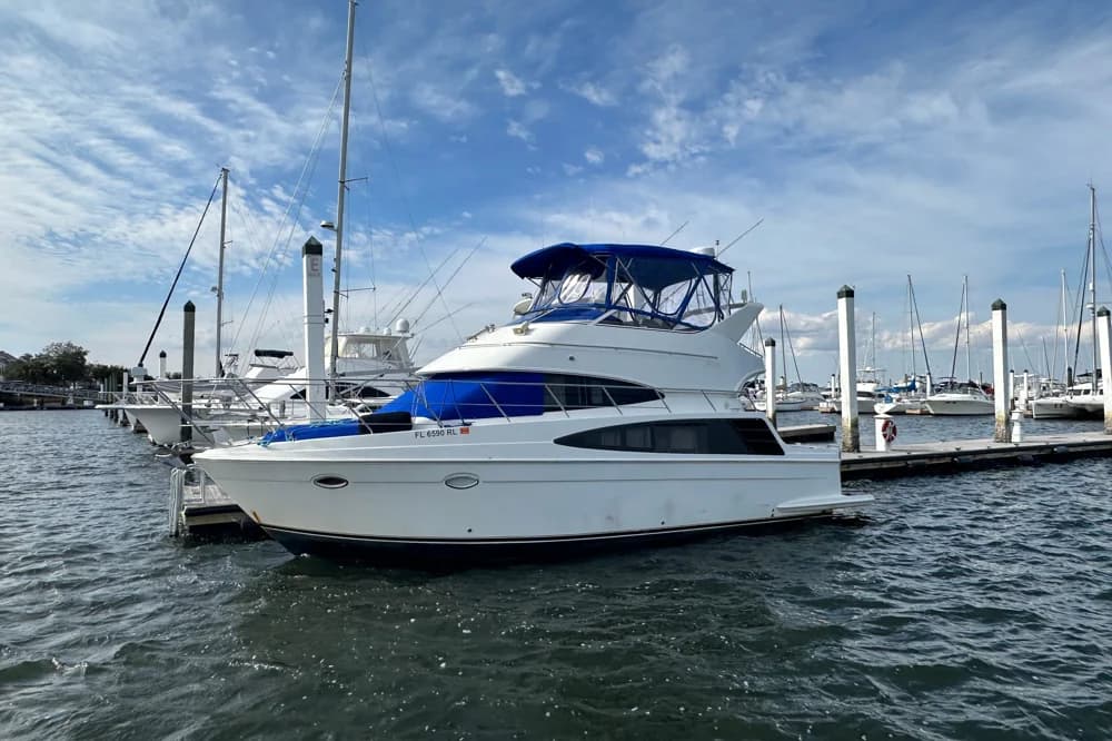 Carver 36 Super Sport
