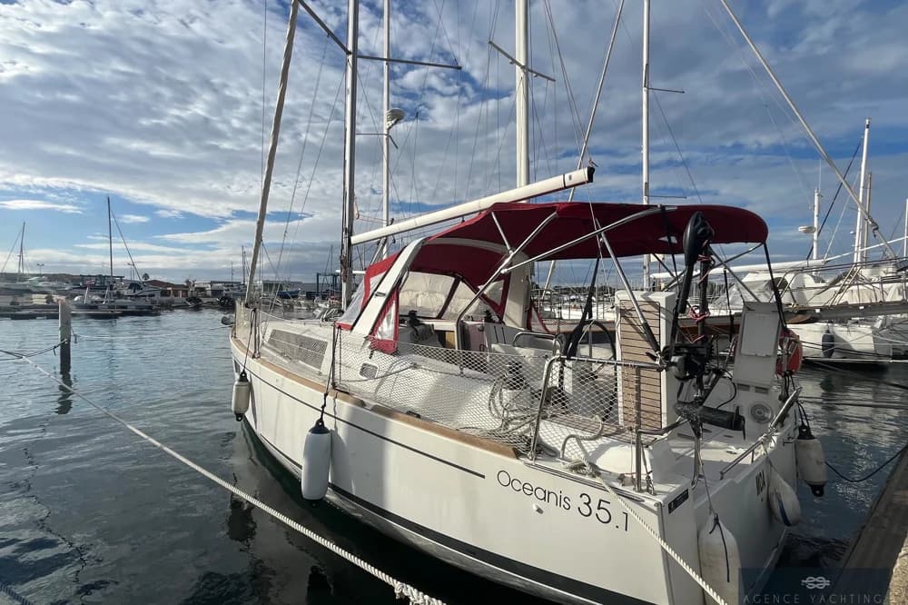 Beneteau Oceanis 35.1