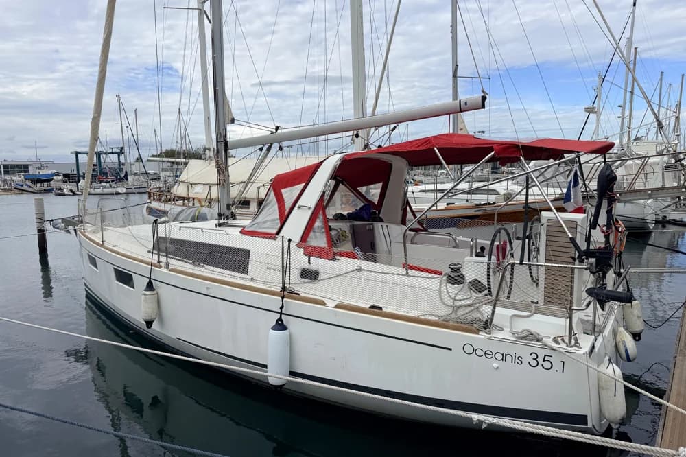 Beneteau Oceanis 35.1