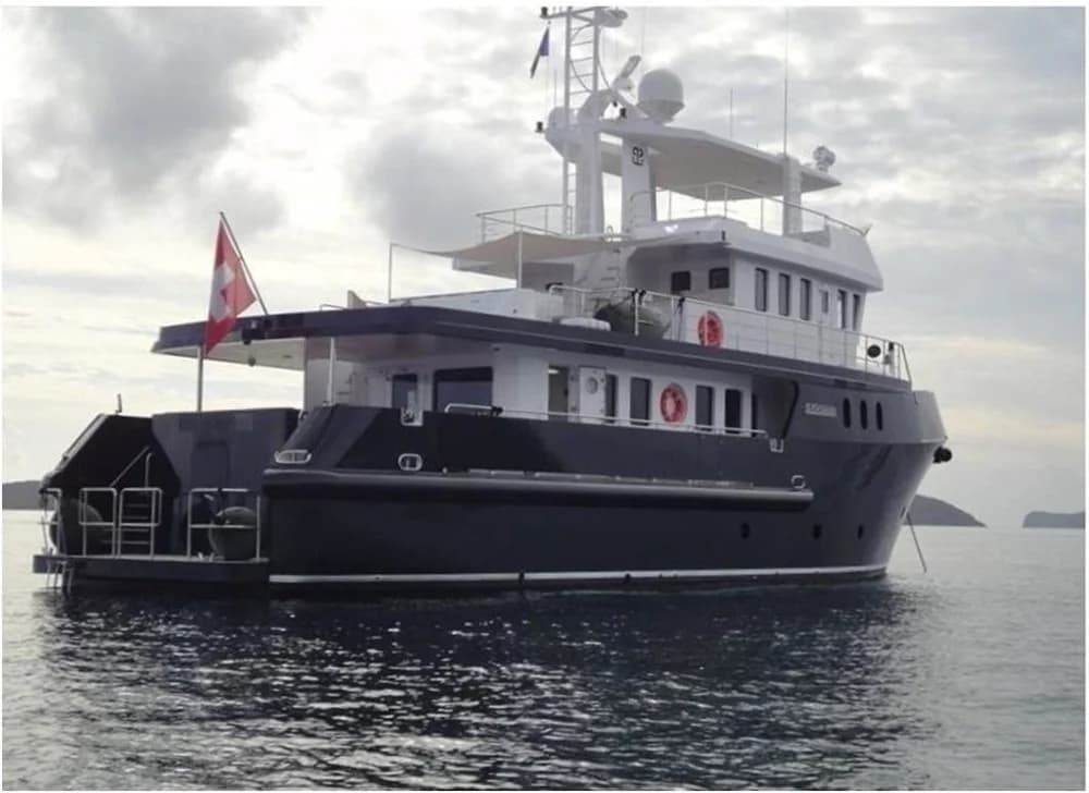 Explorer Italian Trawler