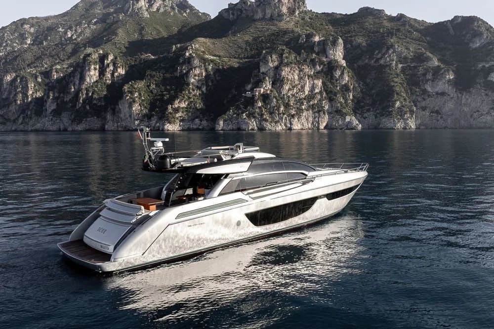 Riva 76' Perseo