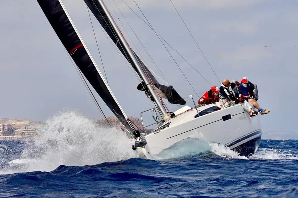 J Boats J/112E