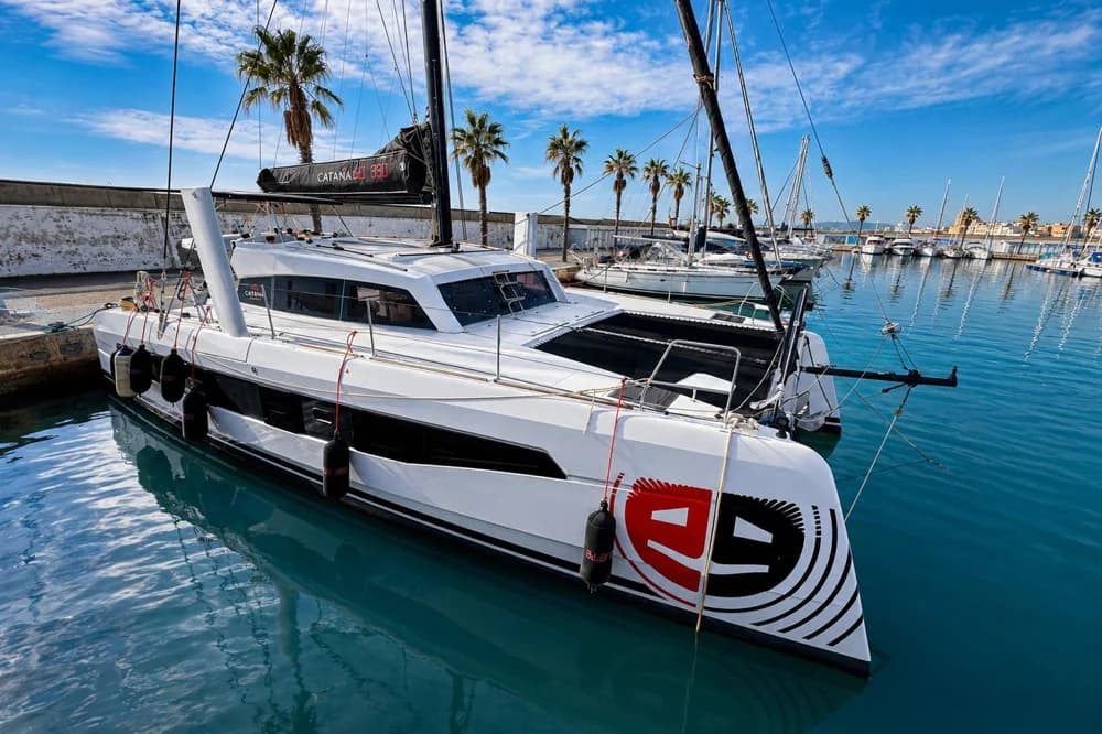 Catana 50