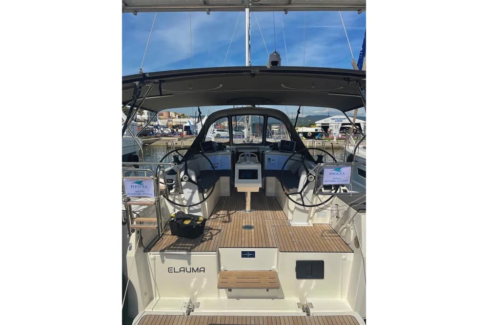 Bavaria C38