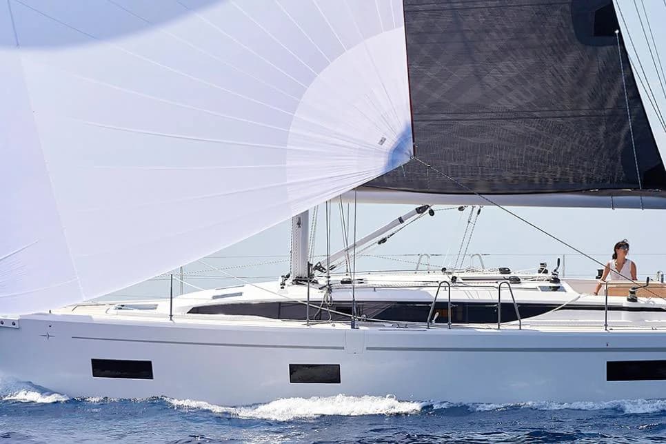 Bavaria C38