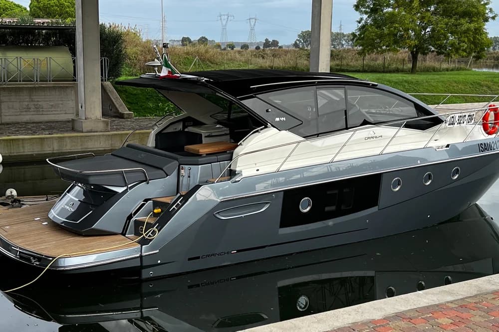 Cranchi M44 HT