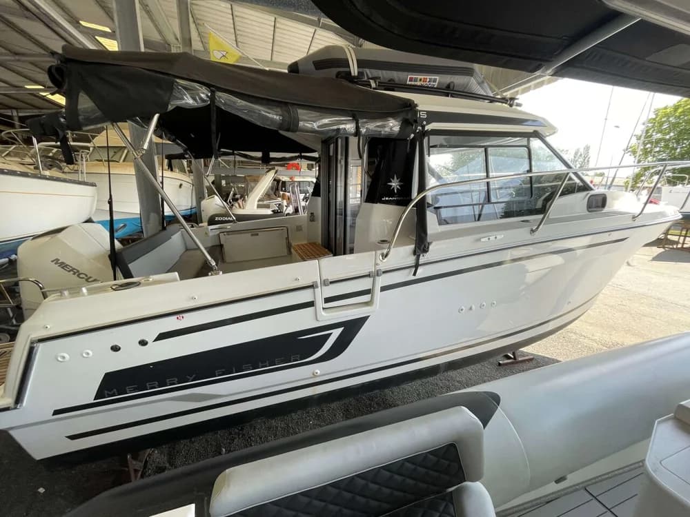 Jeanneau Merry Fisher 795