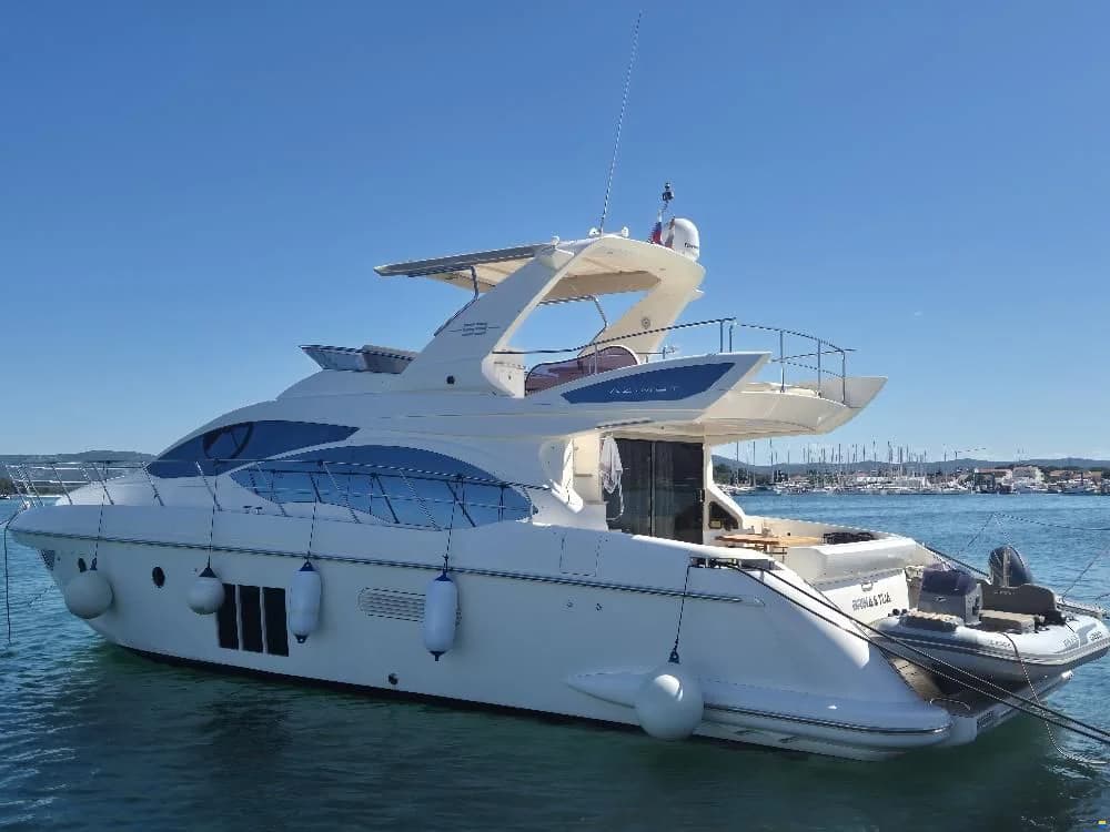 Azimut 53 FLY