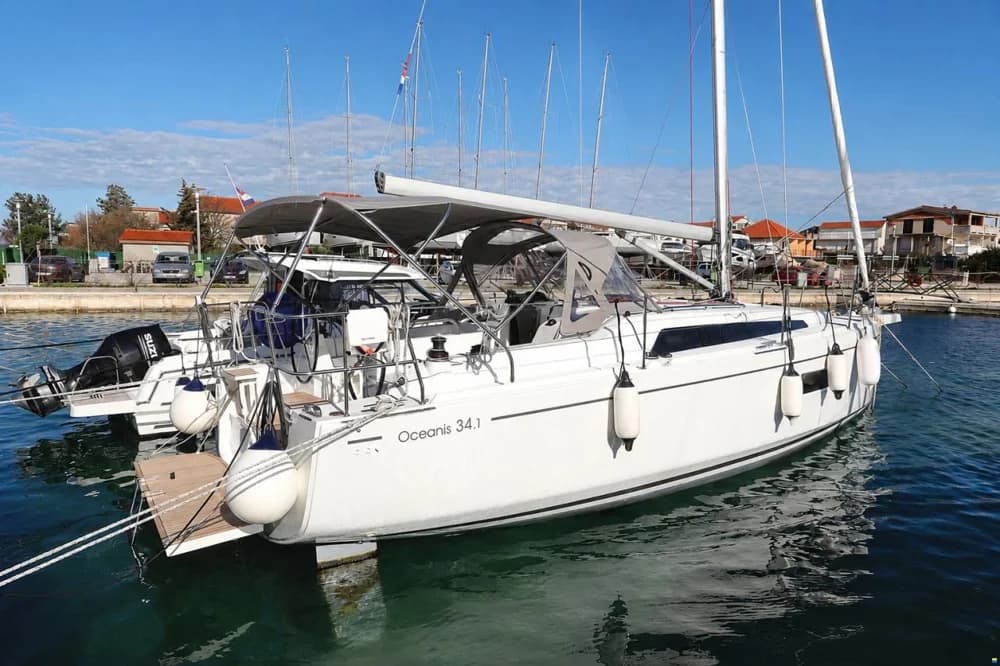 Beneteau Oceanis 34.1
