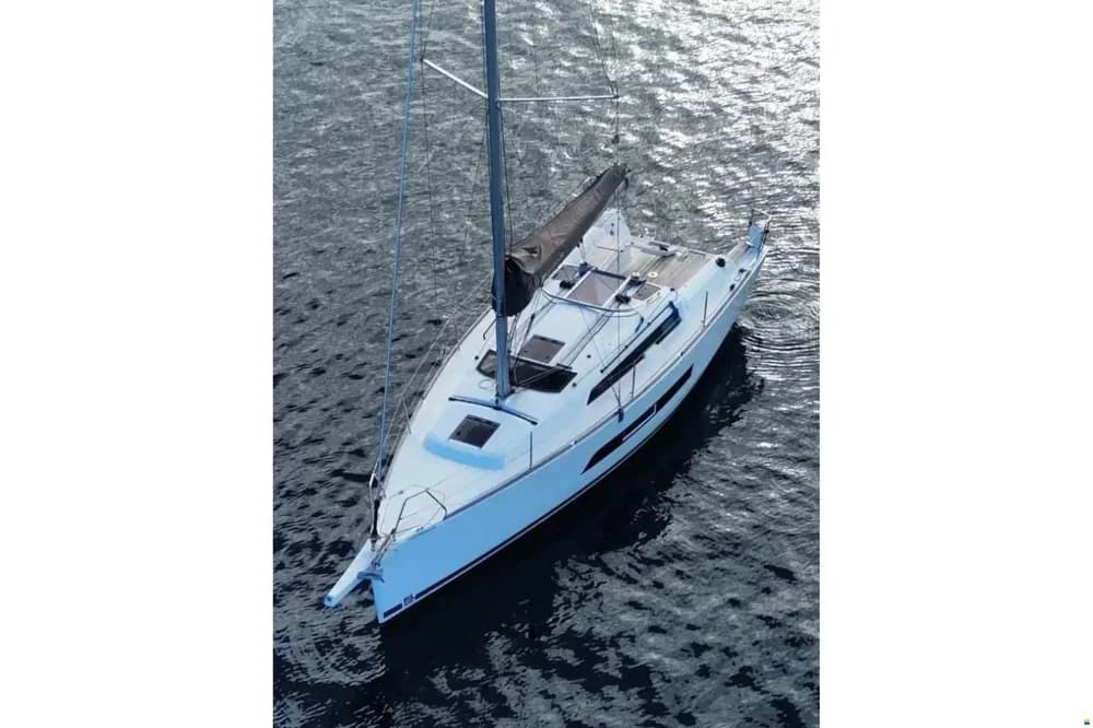 Dufour 32