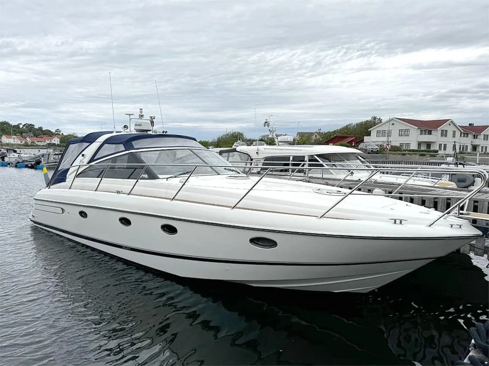 Princess V42