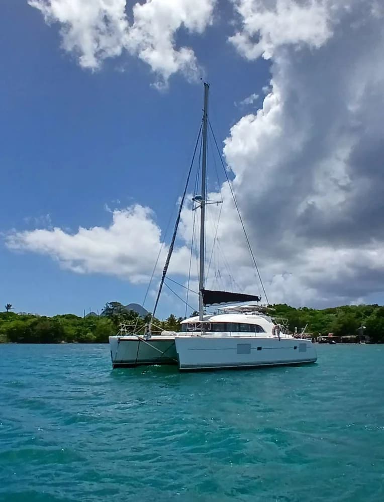 LAGOON 380