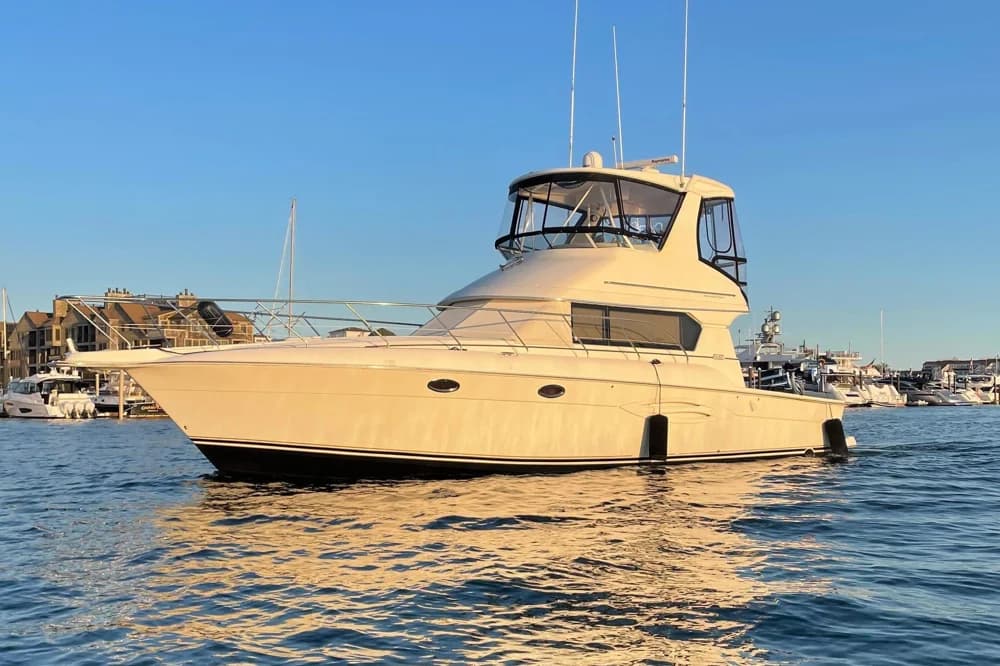 2003 Silverton 42 Convertible