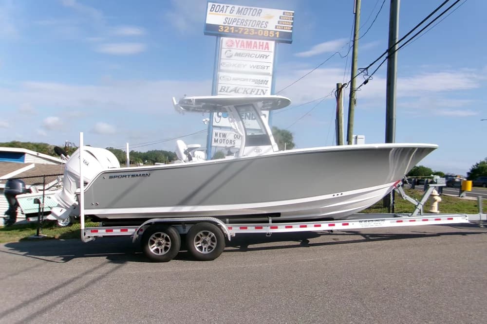 2026 Sportsman Open 252 Center Console