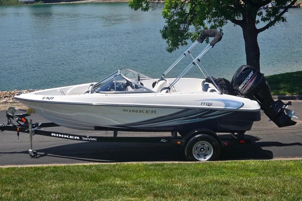 2017 Rinker QX17 OB