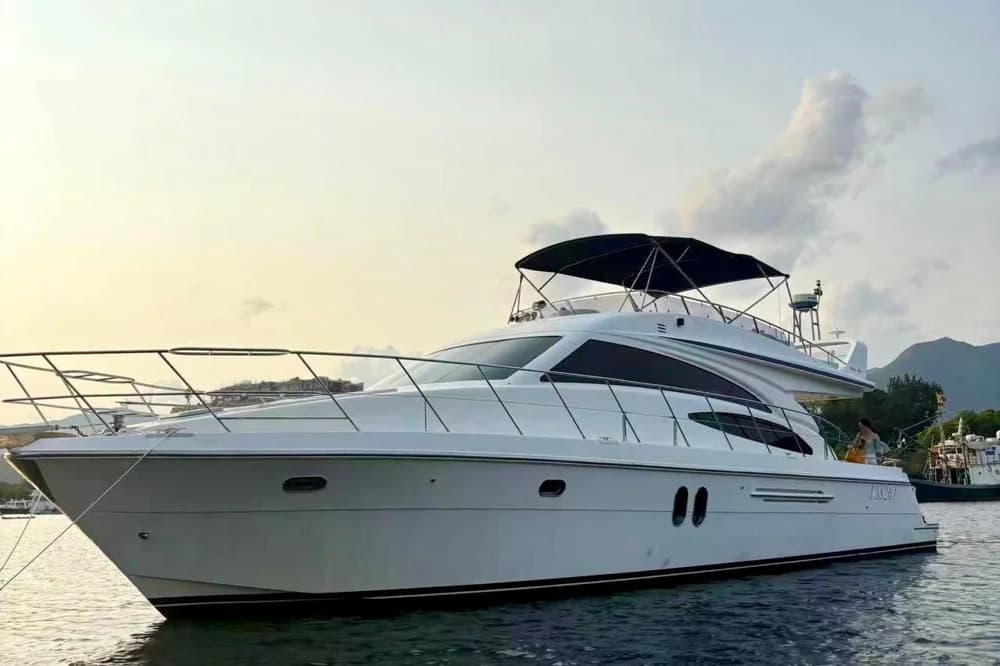 2007 Ruby 55 | 56.8 ft