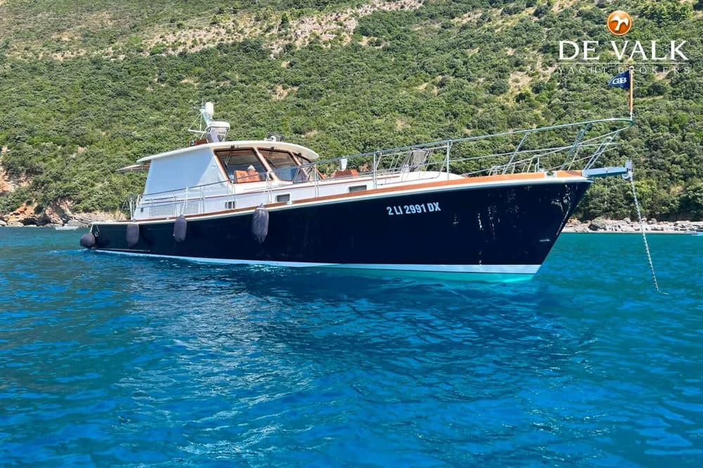 2004 Grand Banks 54 Eastbay SX | 17m