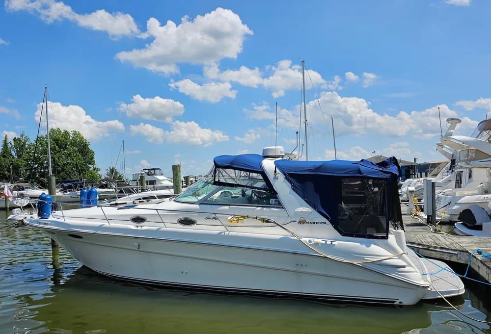 1998 Sea Ray Sundancer 330