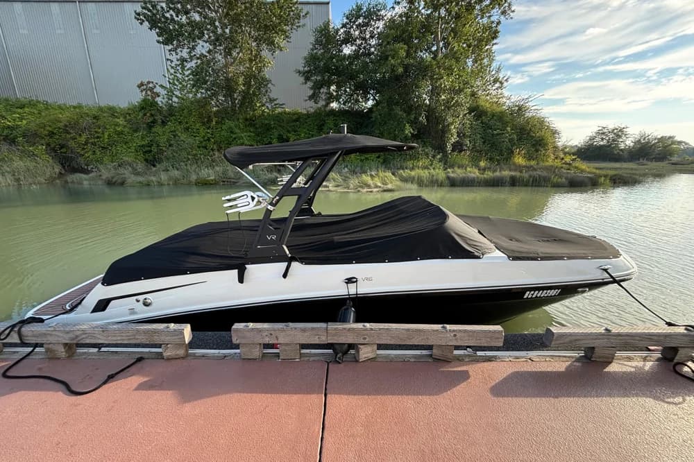 2023 Bayliner VR6 Bowrider I/O | 22.6 ft