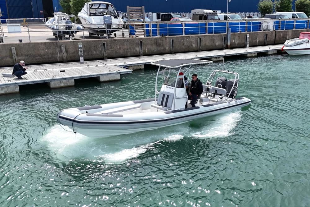 2022 Ballistic 7.8 | 8m