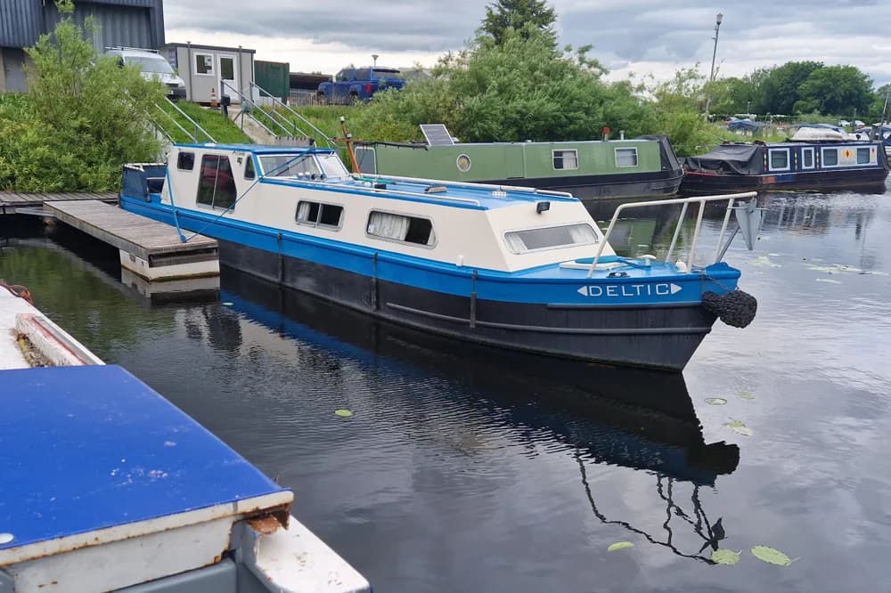 1991 Narrowboat 37ft Cruiser Stern | 11m
