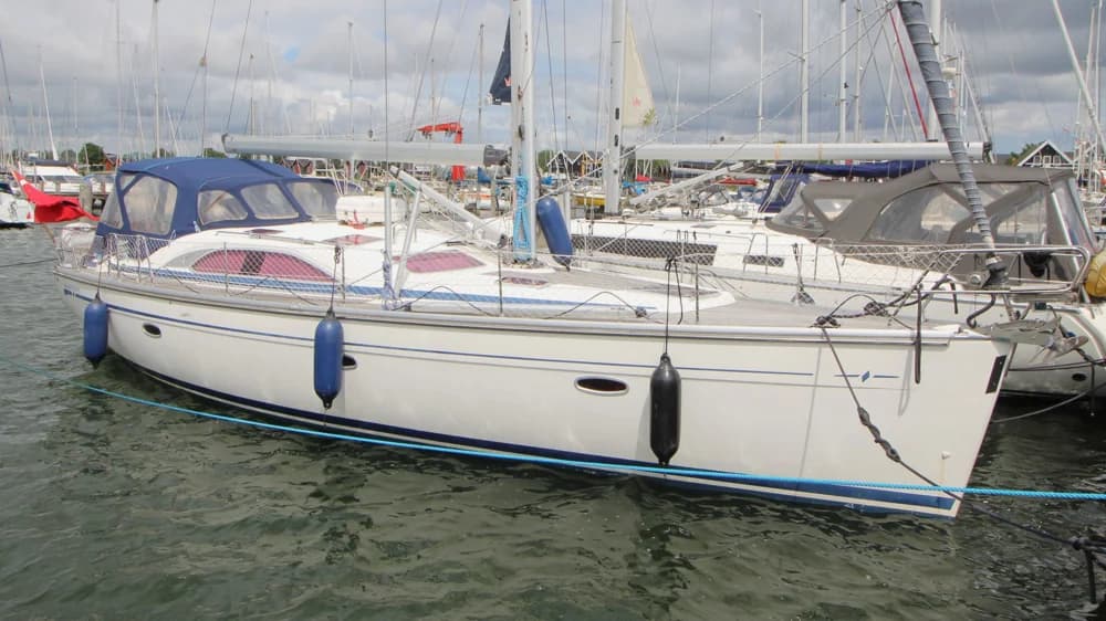 2007 Bavaria 44 Vision