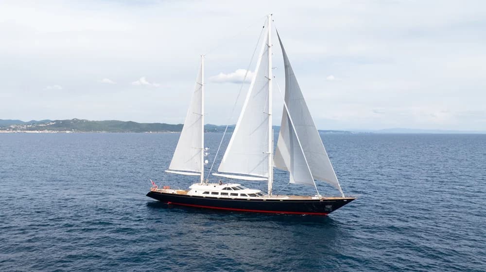 BELLE BRISE