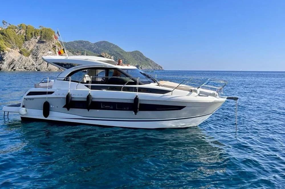 2017 Jeanneau Leader 33 | 10m